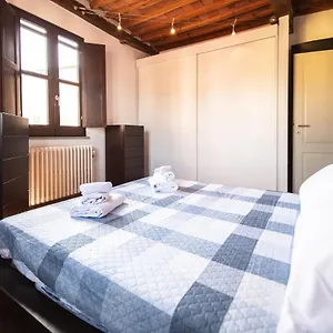 Serena Apartment, Cosy Close Center Town , Lucca Italia