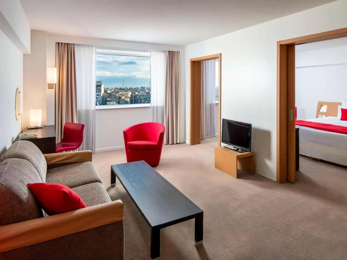 Novotel Bucharest City Centre Hotel