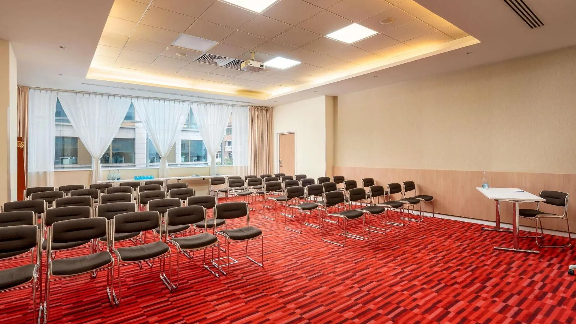 **** Hotel Novotel Bucharest City Centre Roemenië