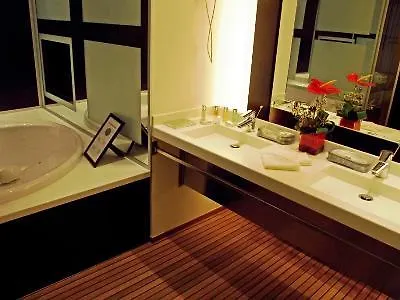 노보텔 부쿠레슈티 시티 센터 호텔